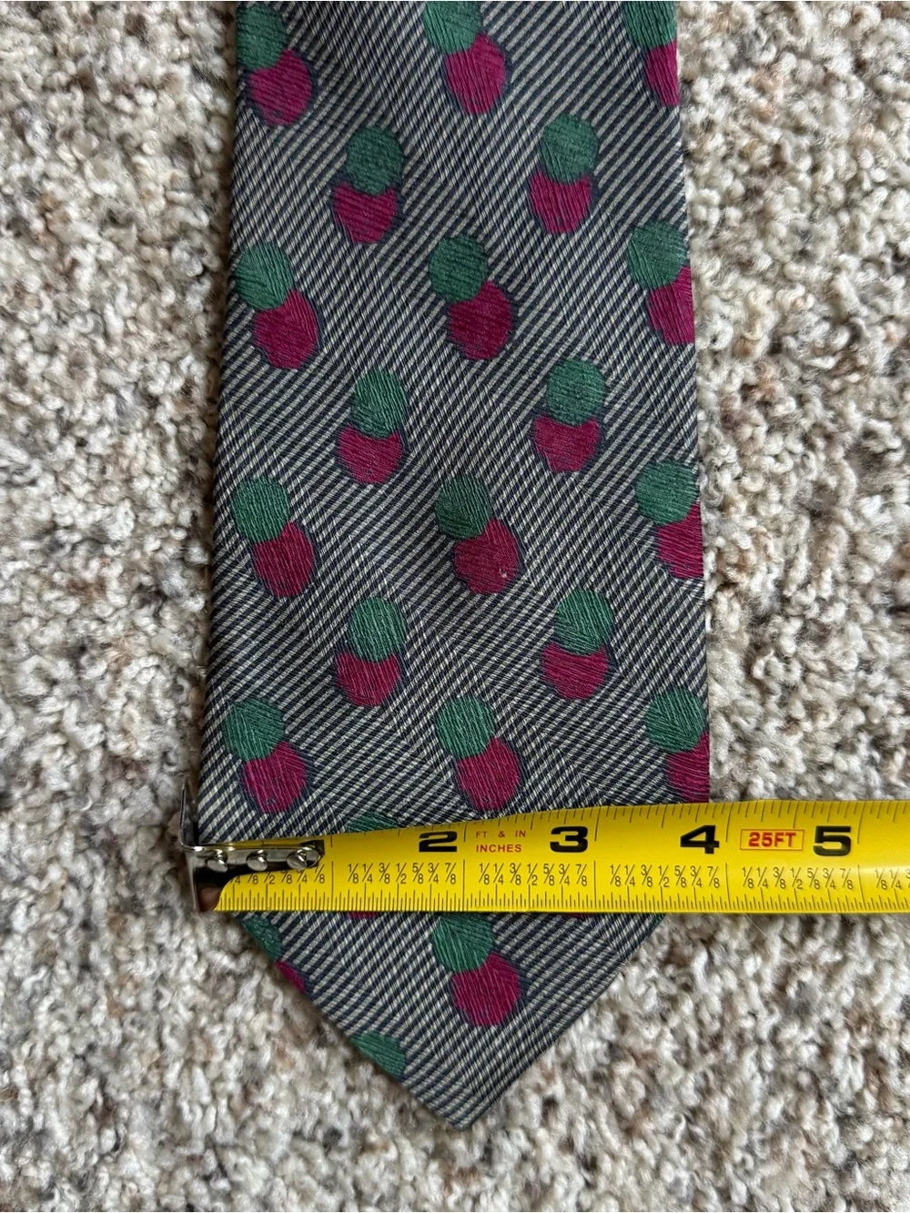 Giorgio Armani Men’s Tie Gray Green Burgundy Geometric Woven Logo Classic